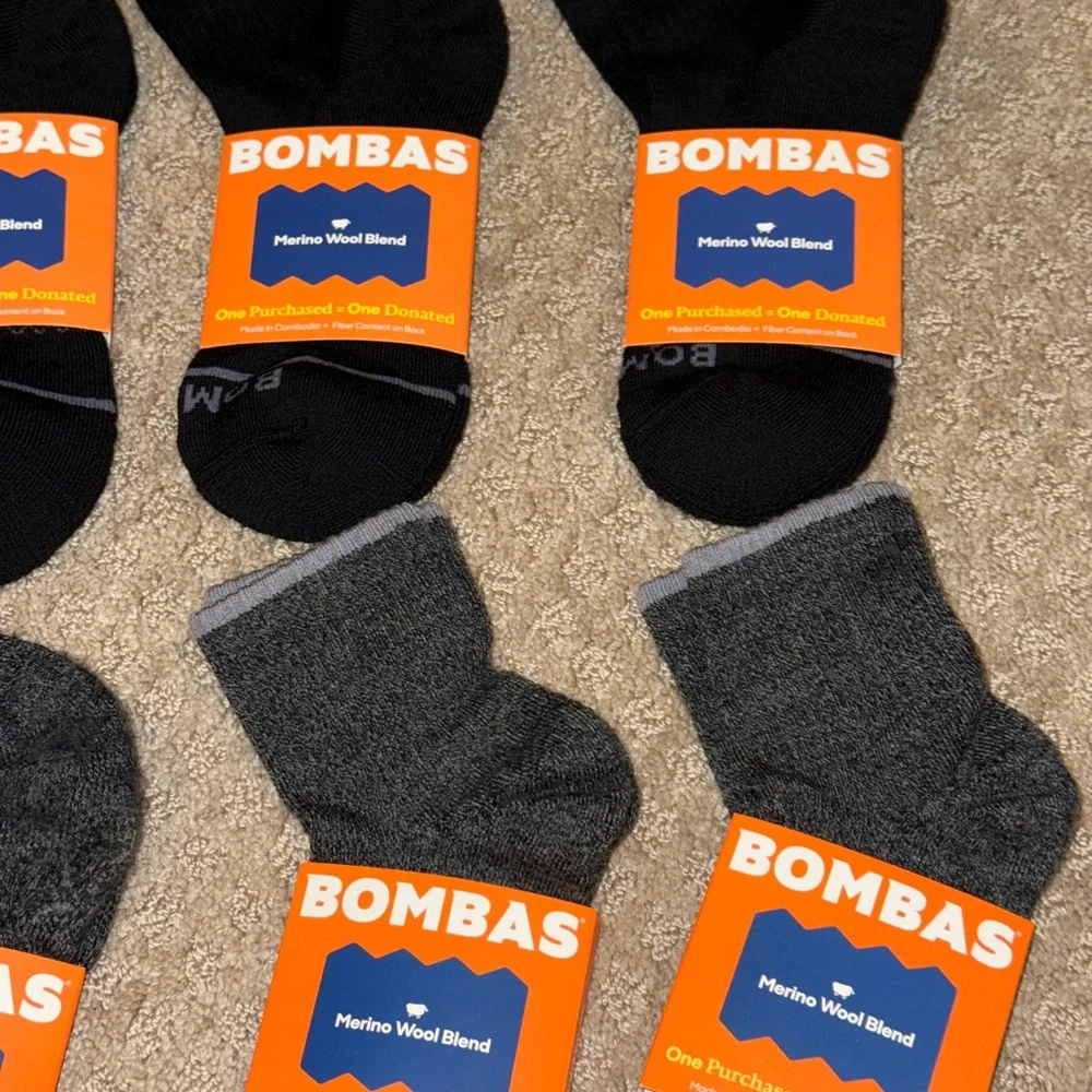 Bombas 6-Pack Men’s Merino Wool Blend Quarter Length Socks In Black And Charcoal - Picture 4 of 5